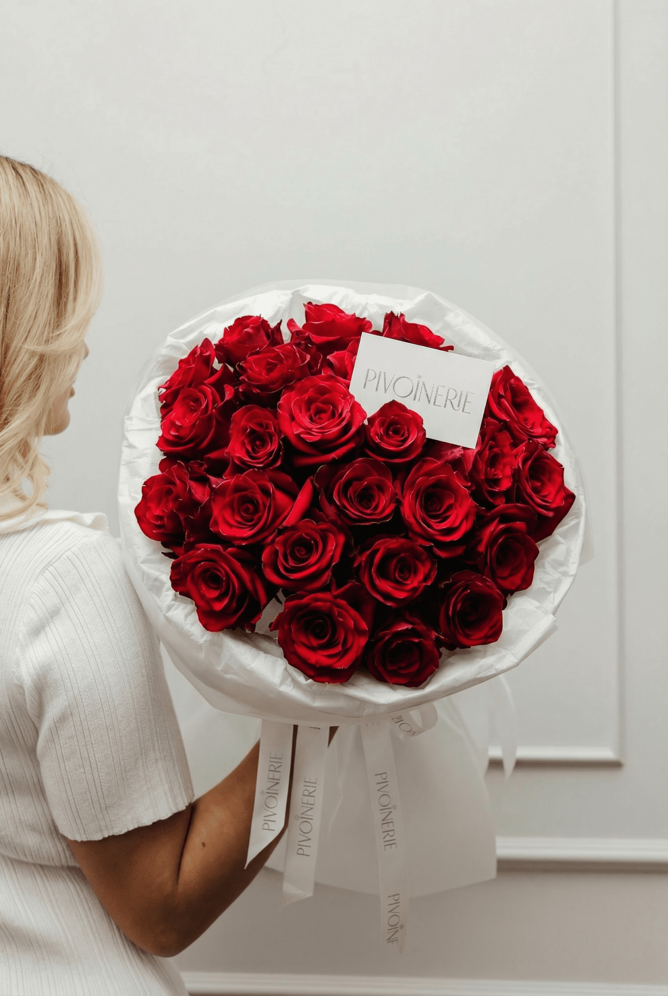 Crimson Roses - PIVOINERIE